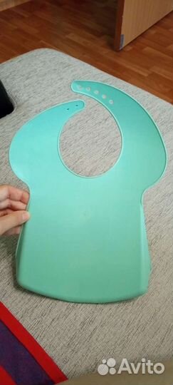 Нагрудник силиконовый