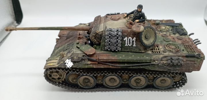 Модель pzkmpfw v panther в масштабе 1:35