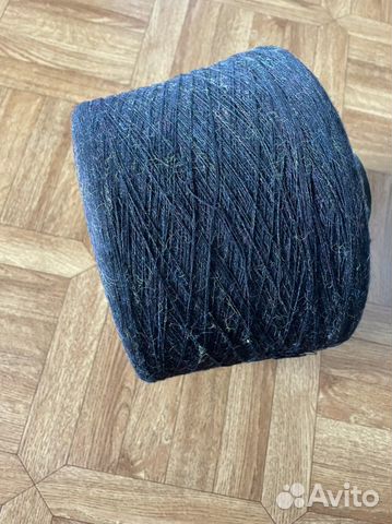 Нитки в бобинах