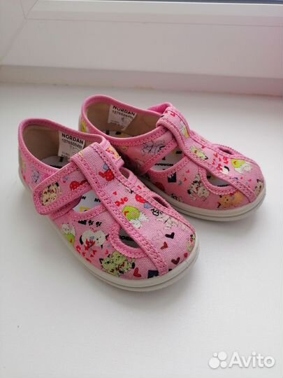 Сандали для девочки 24 для садика для прогулок