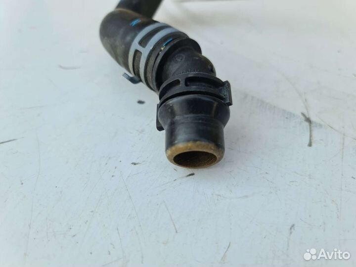 Трубка охлаждающей жидкости Mercedes W205 M274