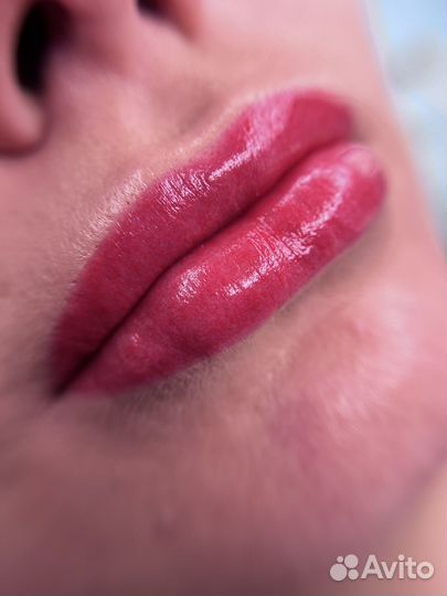 Перманентный макияж губ, бровей, век, татуаж