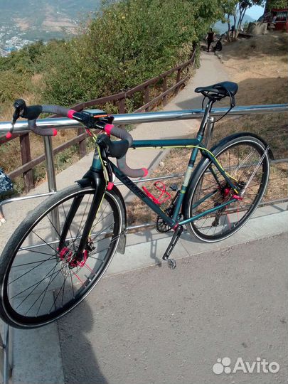 Jamis Renegade Expat