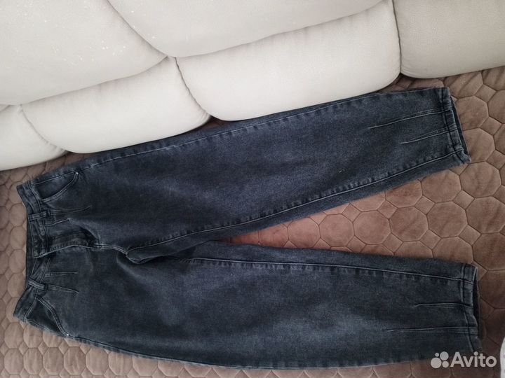 Джинсы