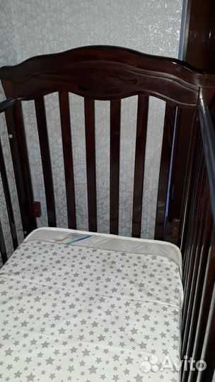 Продам детскую кроватку в хорошем состоянии