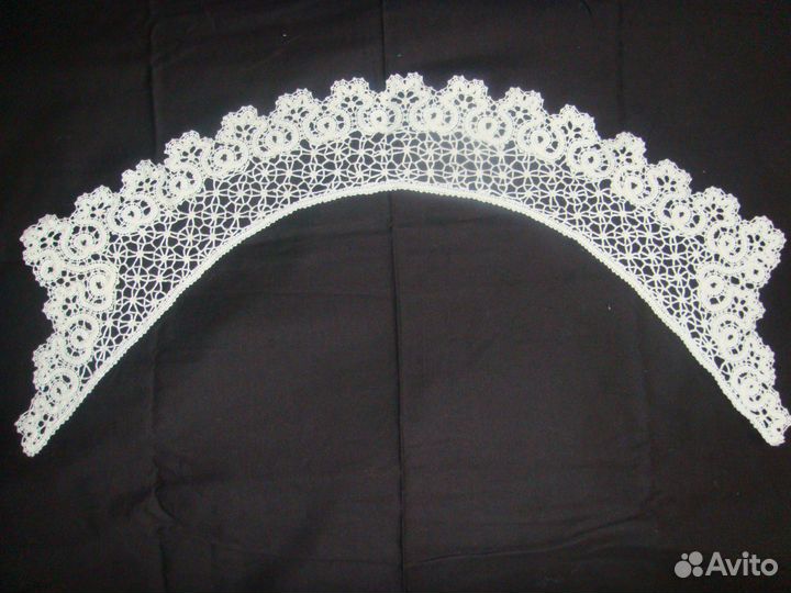 Кружевной воротник
