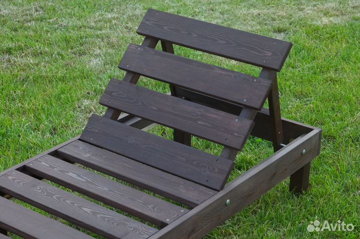 Шезлонг лежак деревянный