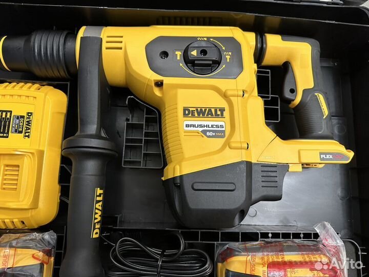 Набор перфоратор Dewalt DCH481X2