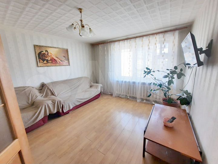 3-к. квартира, 80 м², 4/9 эт.