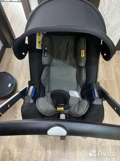 Коляска doona+оригинальный вкладыш для малыша