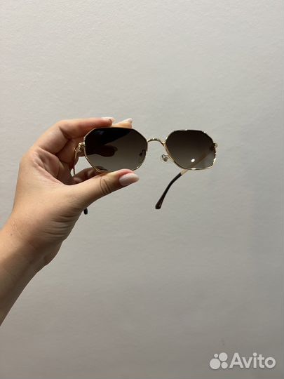 Солнцезащитные очки