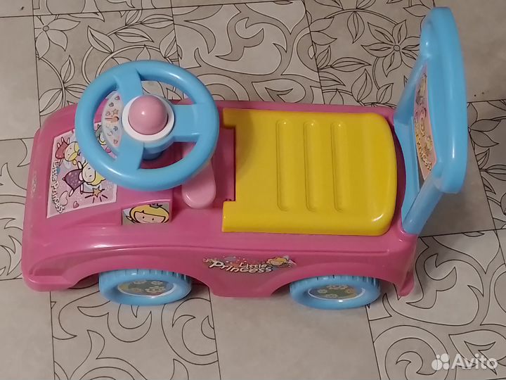 Машинка толокар