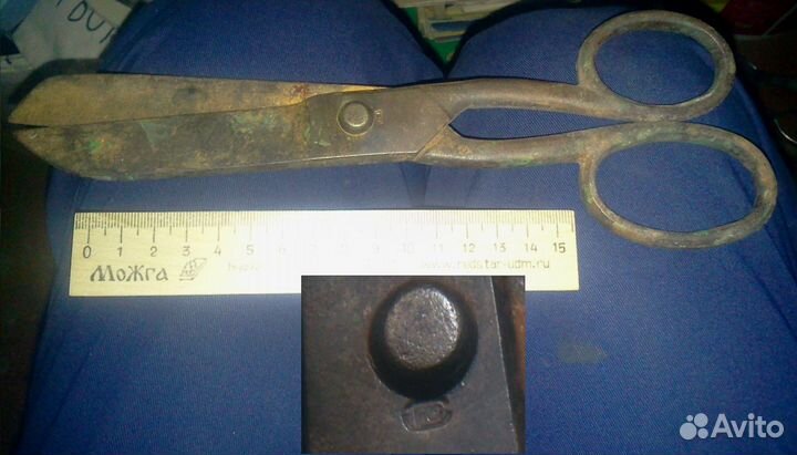 Кирка-мотыга(кайло),лопата,молоток