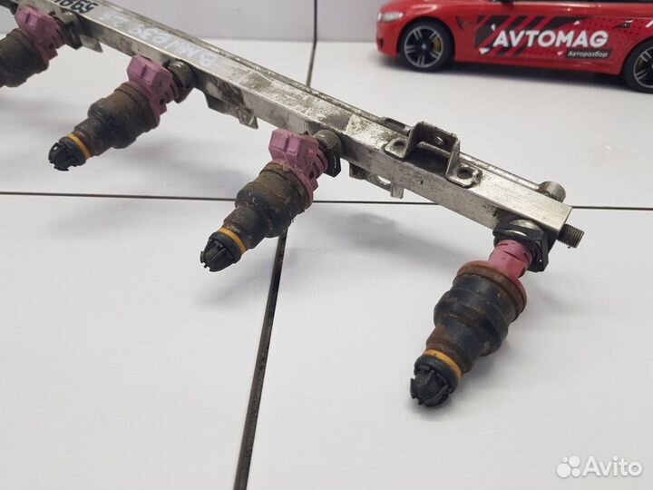 Рейка топливная (рампа) (BMW 5)