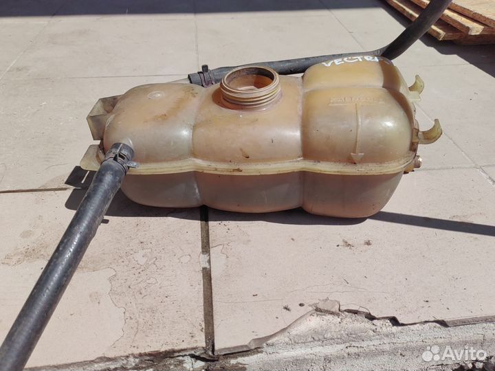 Бачок стеклоомывателя Opel vectra B