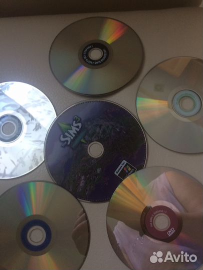 Игра комп. аналогия Sims часть 9 и 18и другие