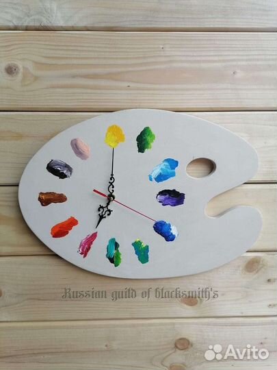 Часы ручной работы