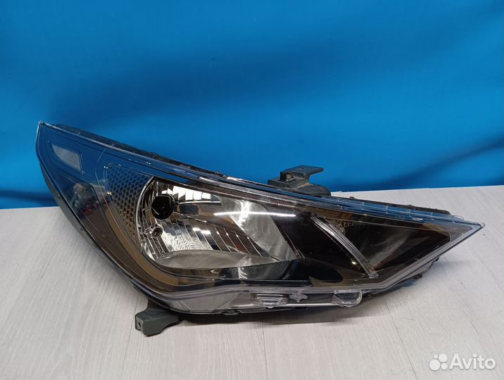 Фара правая Hyundai Solaris 2 2017