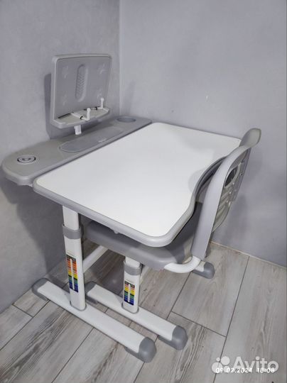 Стол для ребёнка Растущий стол и стул