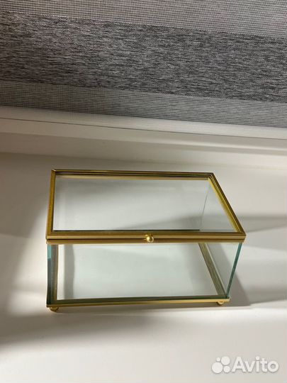 Шкатулка из стекла
