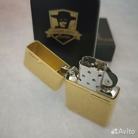 Зажигалка Zorro 