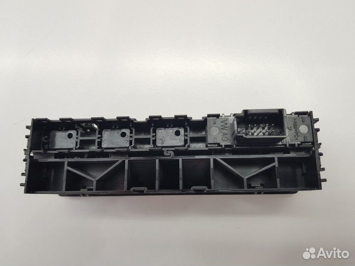 Блок кнопок (Skoda Octavia)