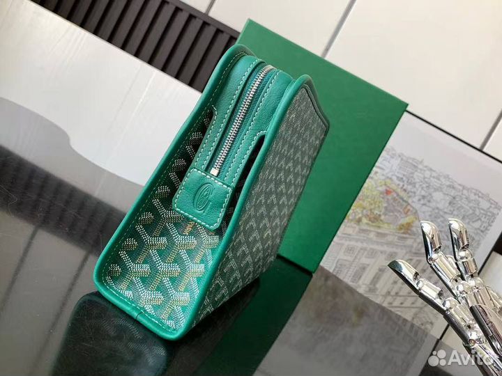 Портфель мужуской от goyard