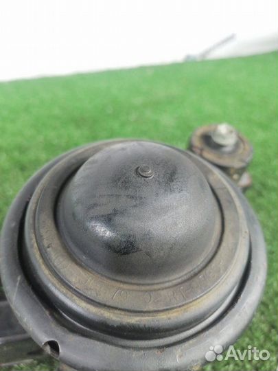 Подушка двигателя передняя правая Toyota Aqua