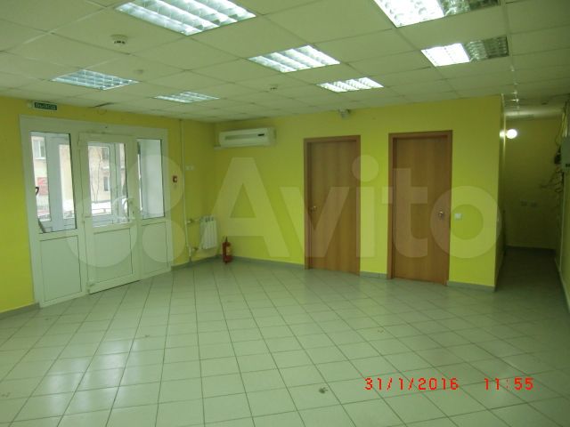 Торговая площадь, 44 м² на остановке Усти на Лабе