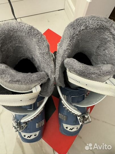 Горнолыжные ботинки детские 22 Nordica