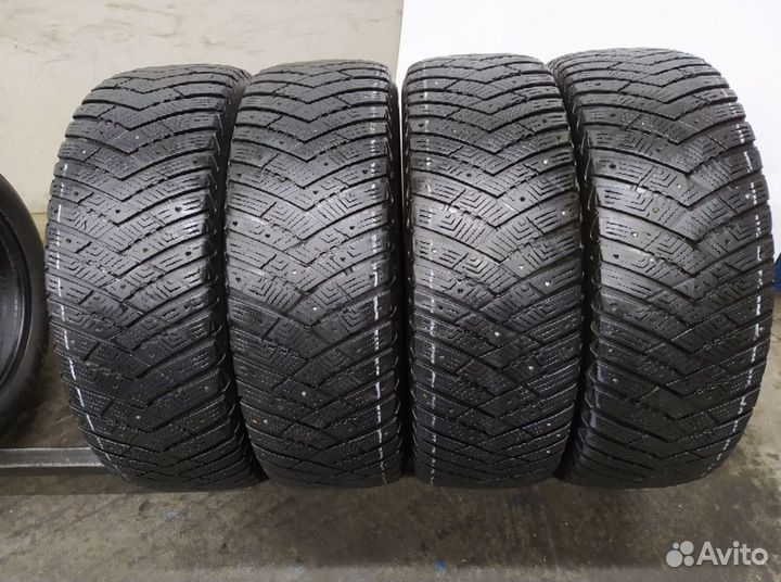 Goodyear UltraGrip Ice Arctic SUV 235/60 R18 98W