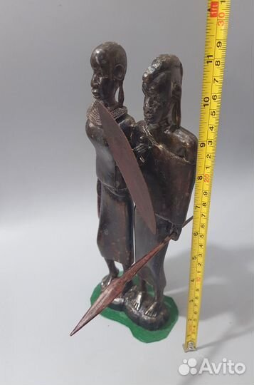 Статуэтка дерево Африка