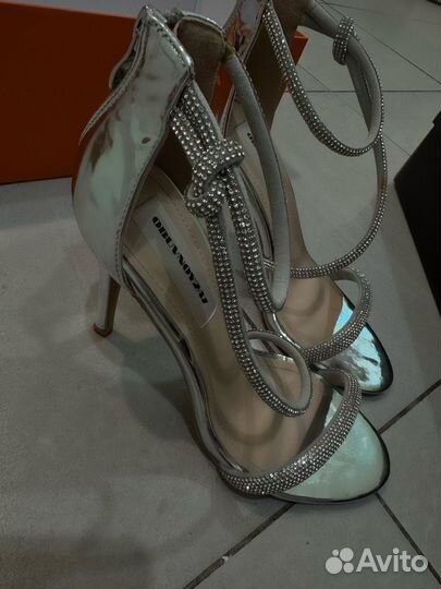 Босоножки женские 38 размер