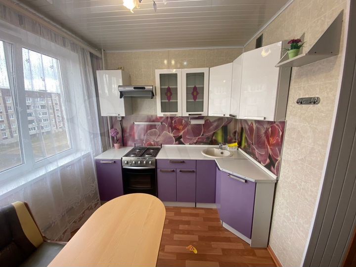2-к. квартира, 52 м², 4/5 эт.
