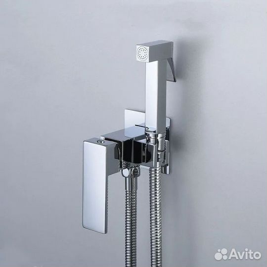 Смеситель с гигиеническим душем