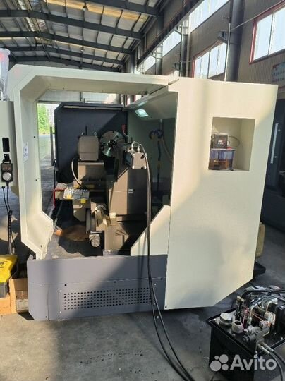 Горизонтальный токарный станок с чпу CK6180х2000