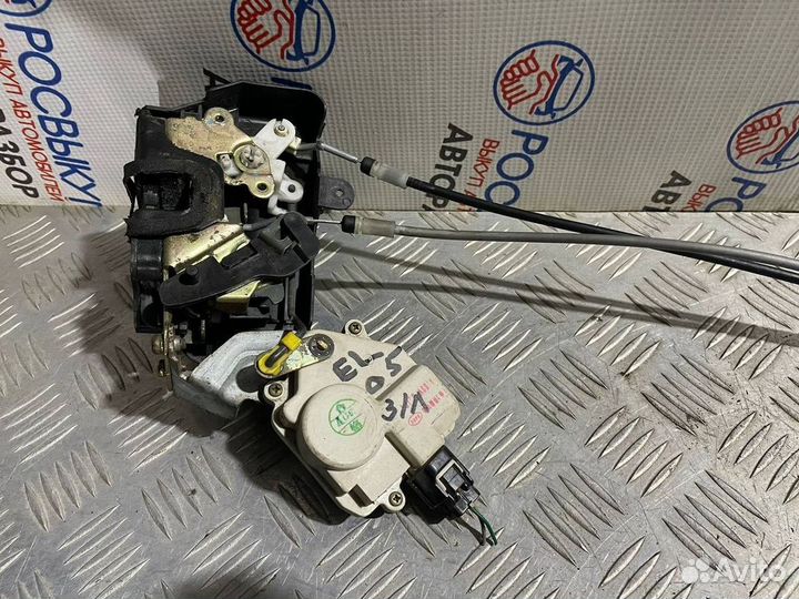 Замок двери Hyundai Elantra