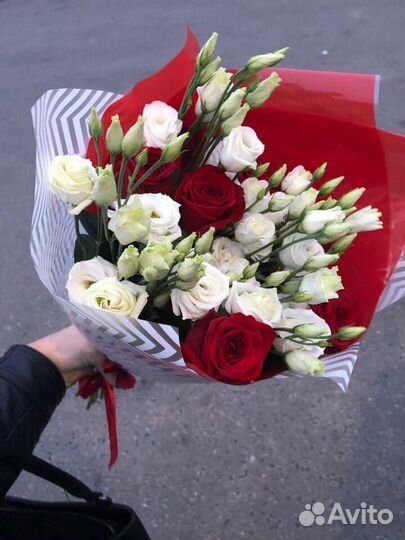 Цветы Розы и Эустома Любое сочетание на выбор