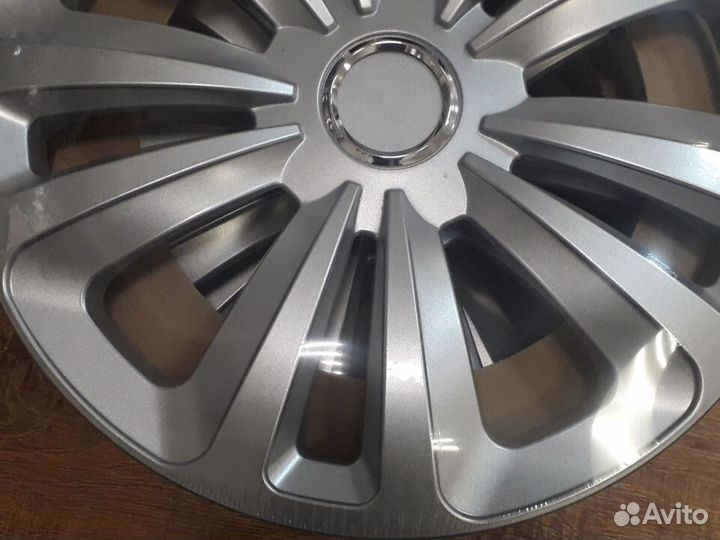 Колпаки на колеса R15 Jestic 