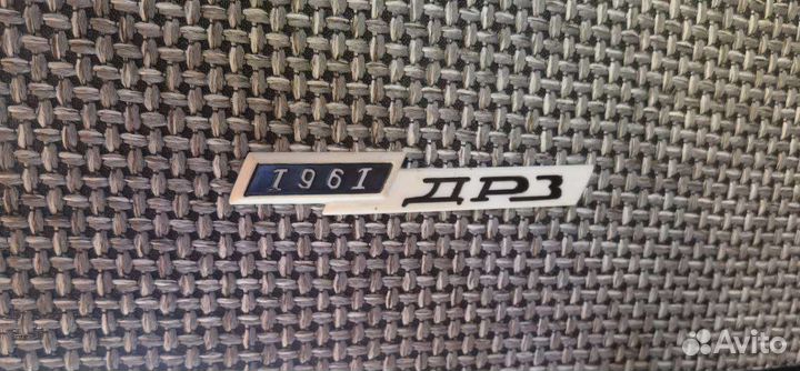 Радиоприёмник с Алисой в стиле лофт (ретро)