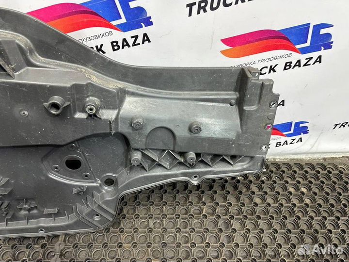 81626456055 Кронштейн стеклоподъемника левый