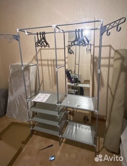 Вешалка для одежды напольная