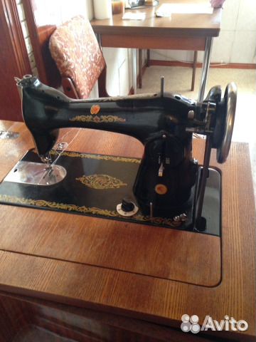 Швейная машина Подольск,3шт. ручная, ножная, элект