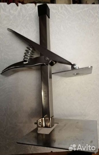 Зажим для кроя ткани