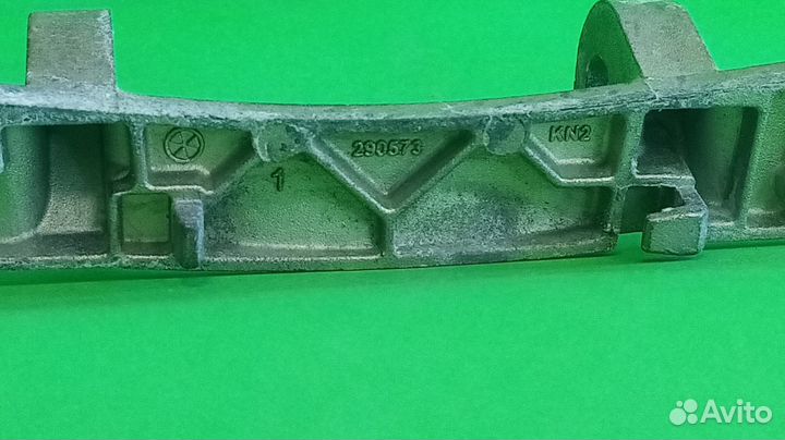 Петля люка Beko 290573 KN2