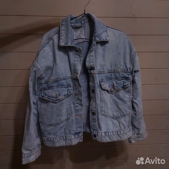 Джинсовая куртка