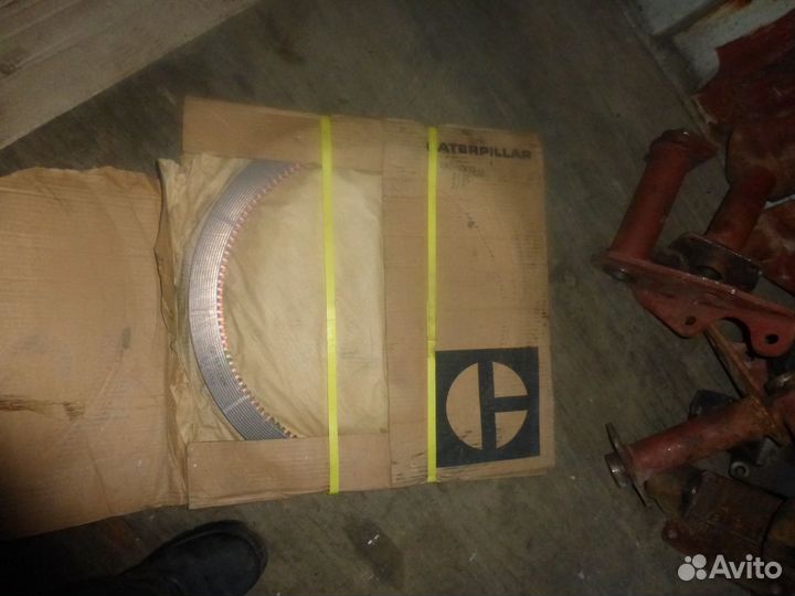Фрикционный диск caterpillar D9H