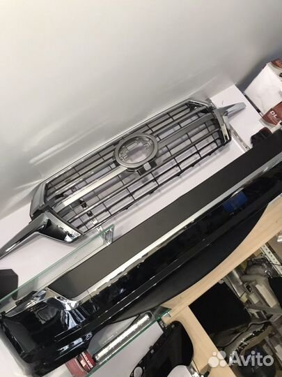 Обвес Executive Lounge Toyota Land Cruiser 200