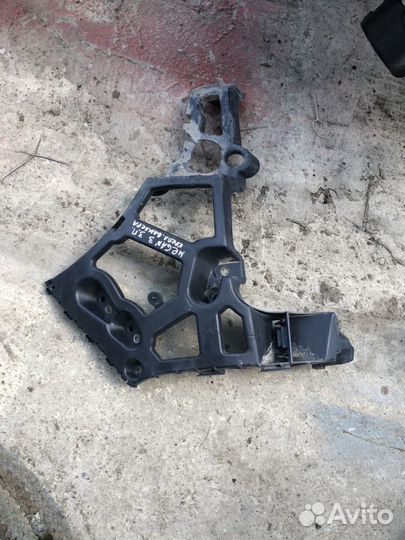 Крепление заднего бампера Рено Меган 3