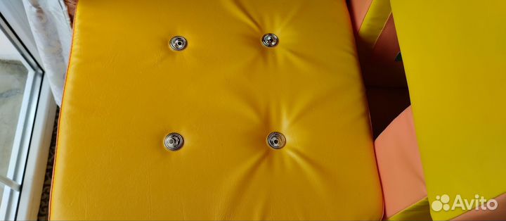 Набор мягкой мебели